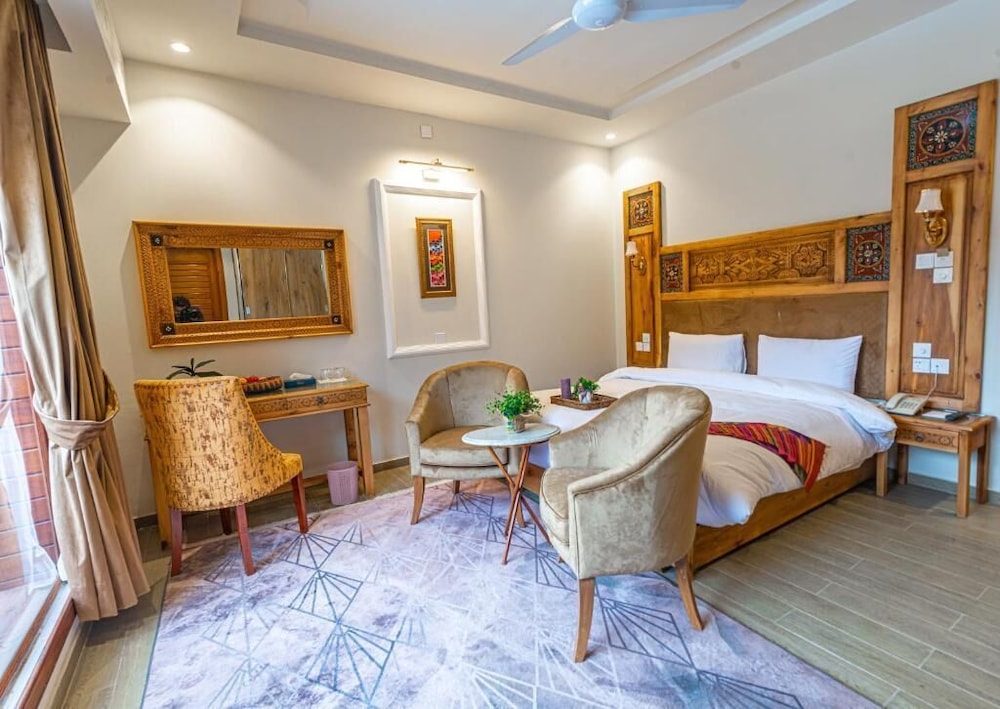 Executive Room photo 2