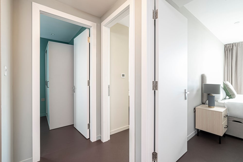 Stylish Three-bedroom Apartment in Poplar, Foto 10