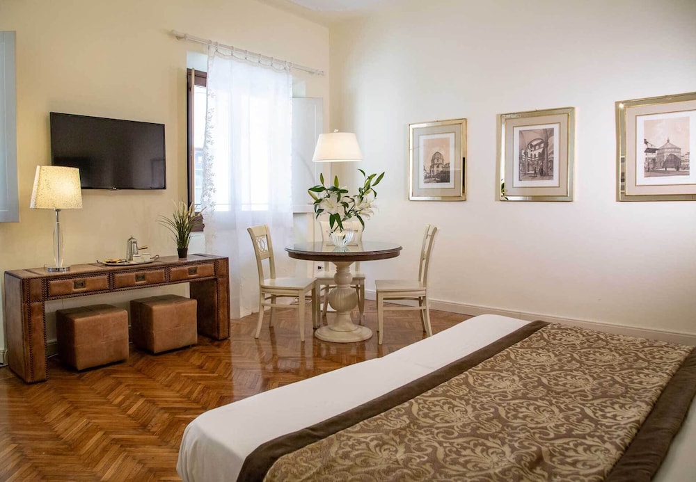 Deluxe Studio Suite photo 2