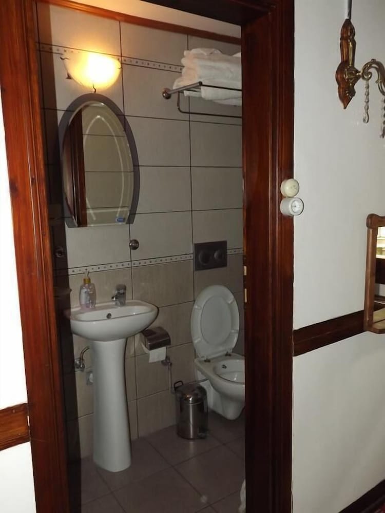 Double or Twin Room photo 2