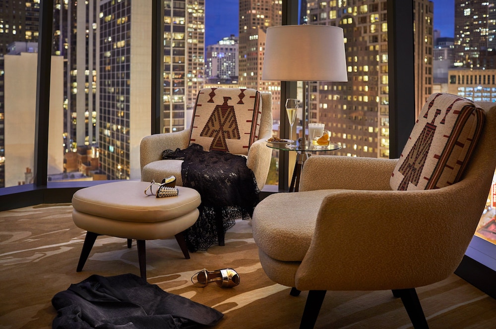 Suite, 1 Bedroom, Accessible, Lake View thumbnail 5