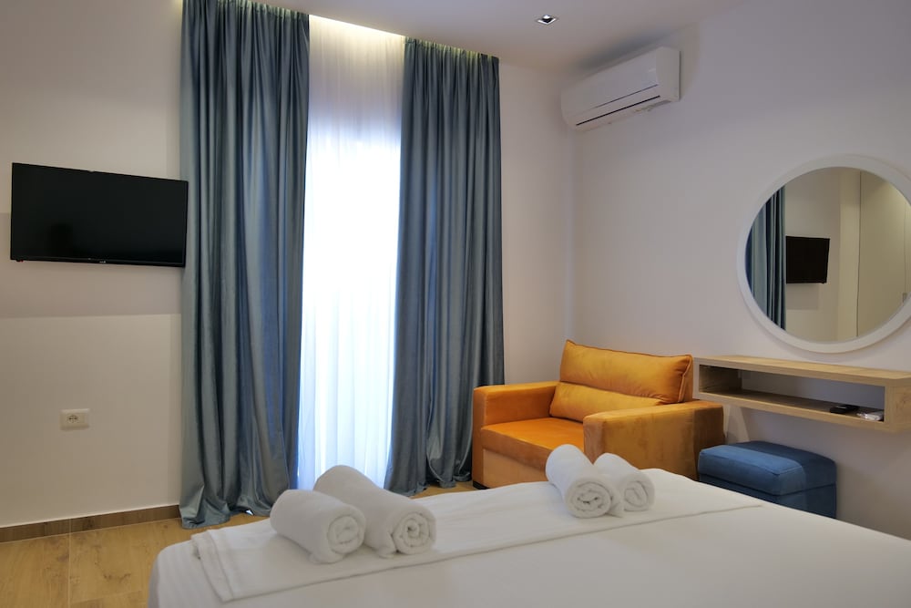 Standard Triple Room photo 1