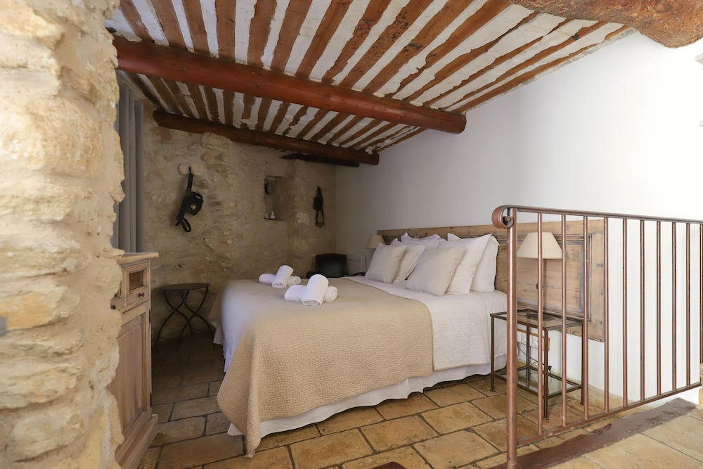 Superior Double Room (L'Ecurie)