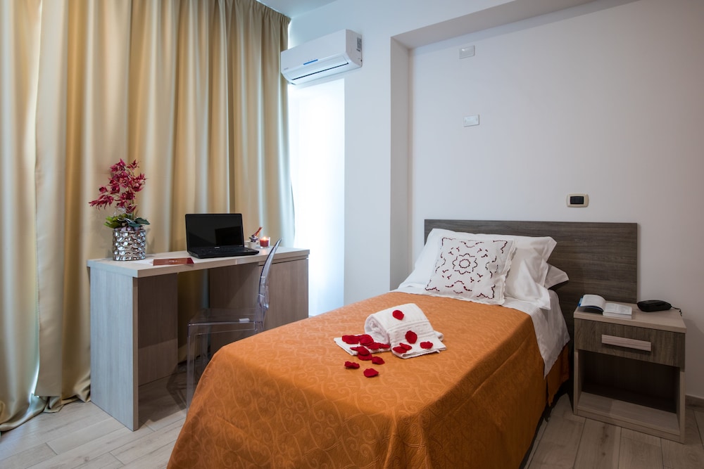 Basic Single Room