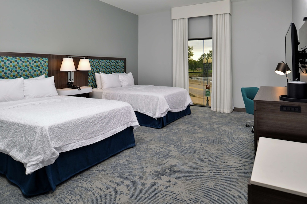 Room, 2 Queen Beds, Accessible - Photo 3