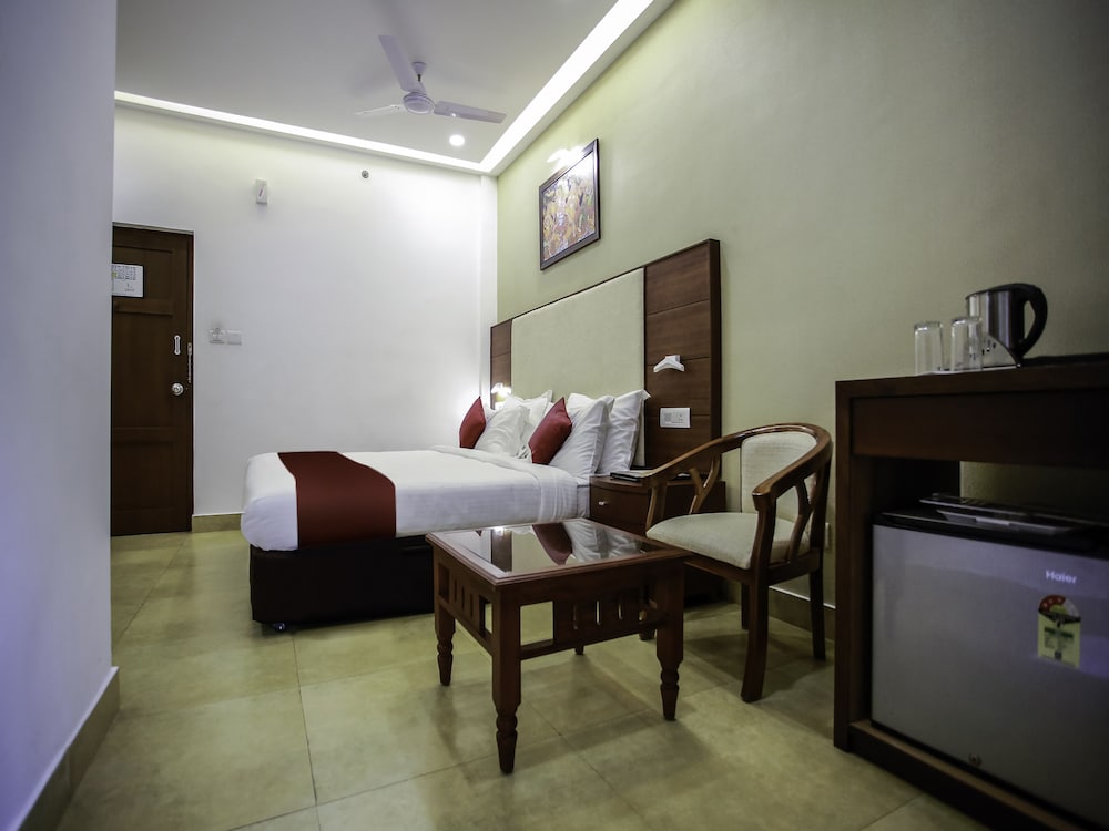 Deluxe Double Or Twin Room, 1 King Bed