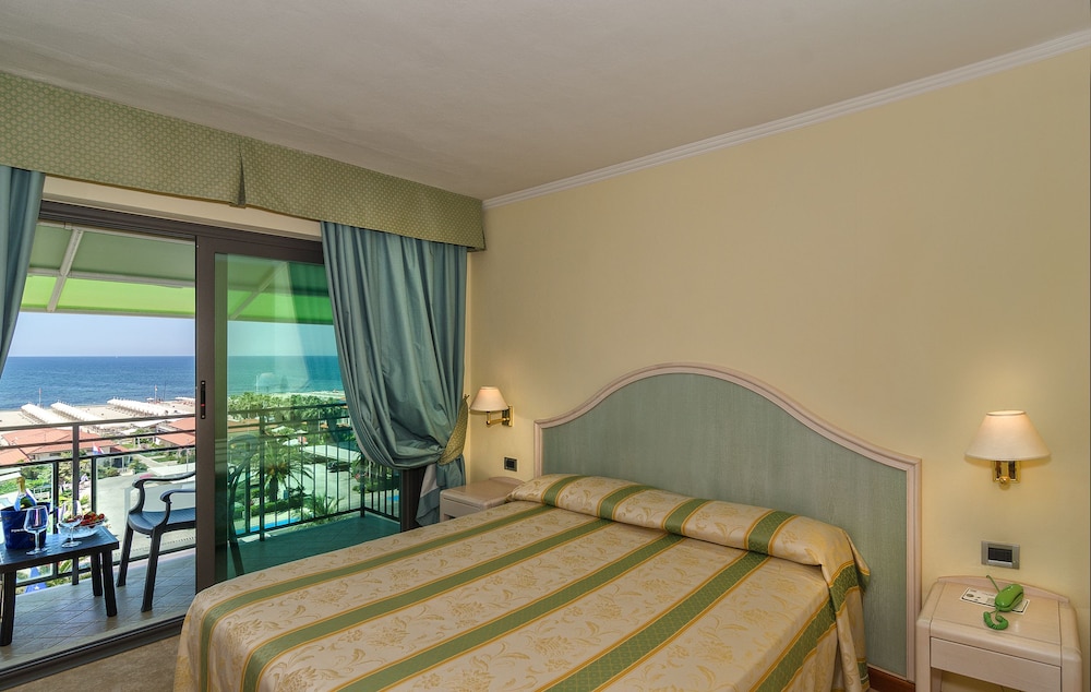 Comfort Double or Twin Room