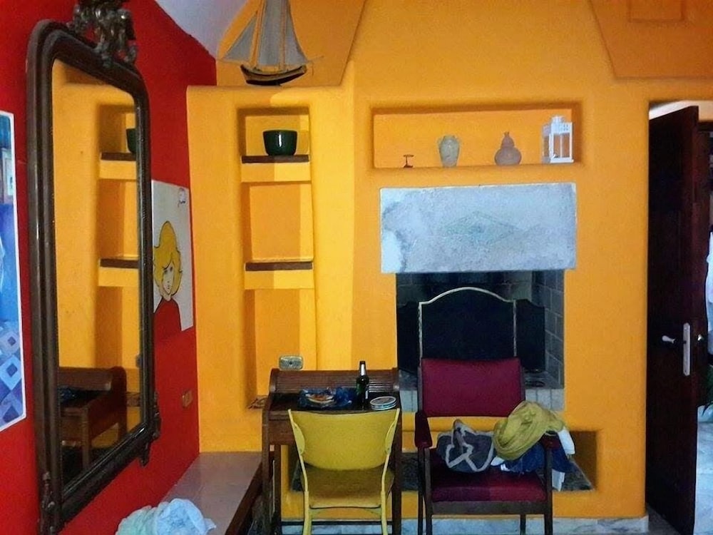 Traditional Bungalow, 2 Bedrooms, Non Smoking (Dora) photo 1