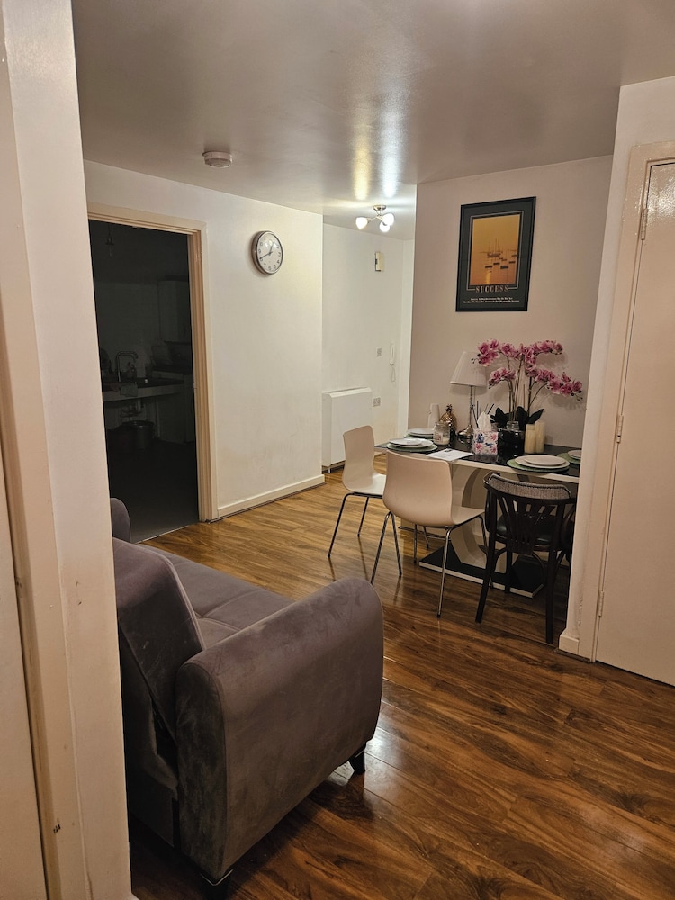 Room-spacious Retreat With Private Balco, Fotografia 18