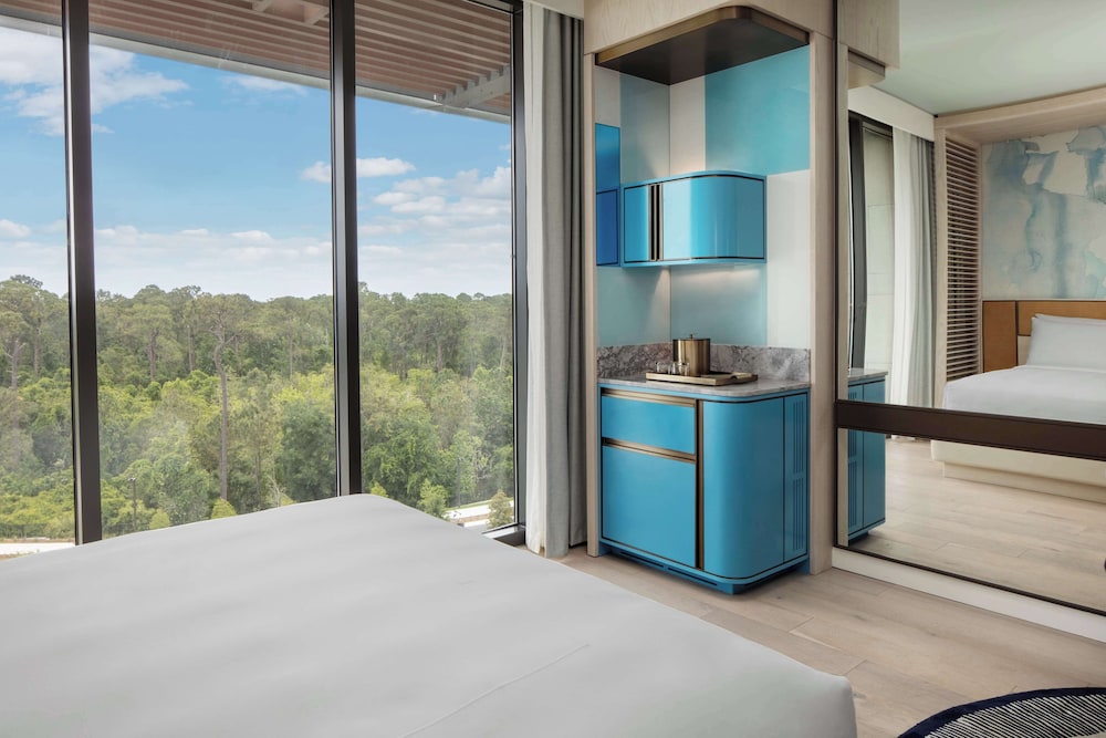 Room, 2 Queen Beds (Nature View)