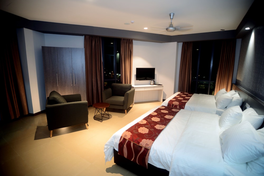 Family Suite - Photo 1