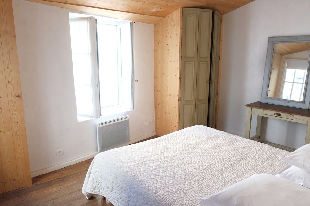 House, 2 Bedrooms (Angleterre) - Photo 2