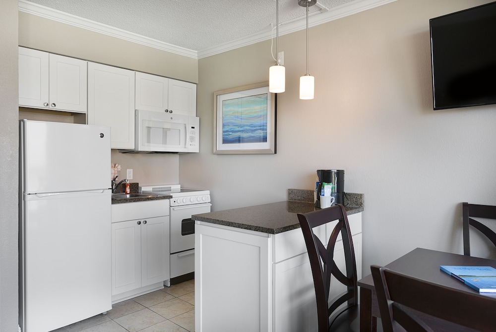 Suite, Ocean View - Photo 3