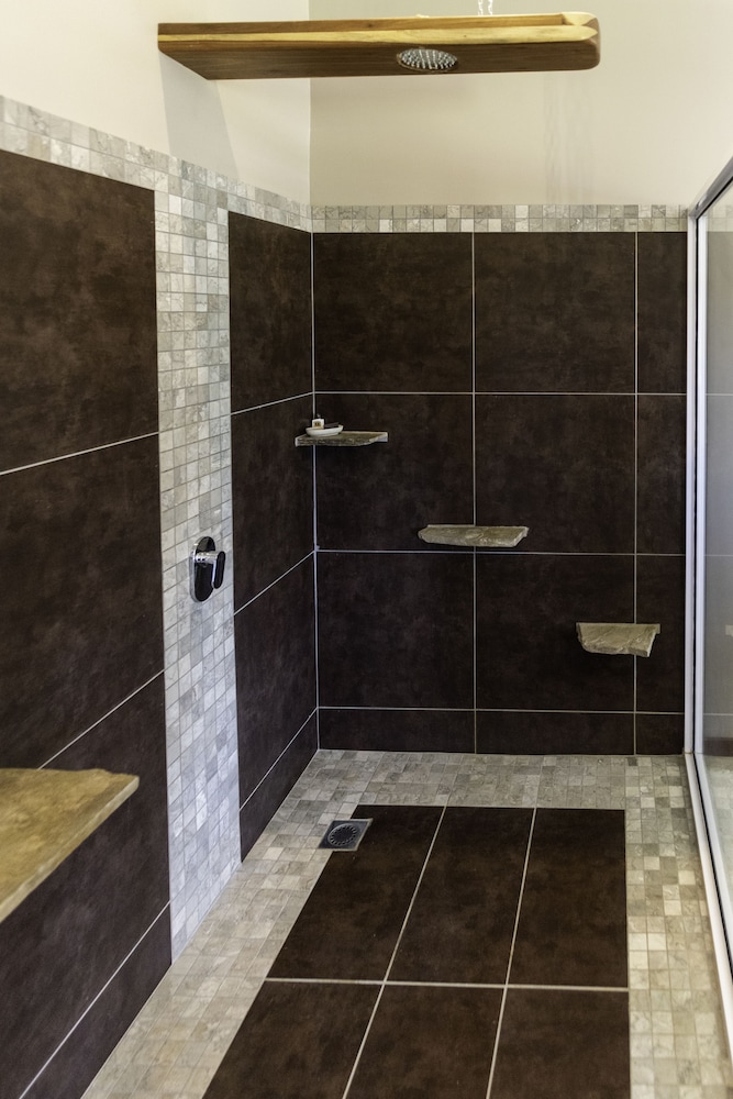 Luxury Villa photo 2