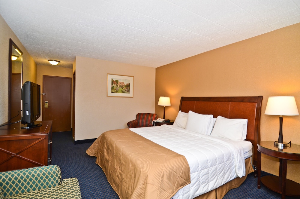 Deluxe Room, Accessible Bathtub, Non Smoking - Photo 3