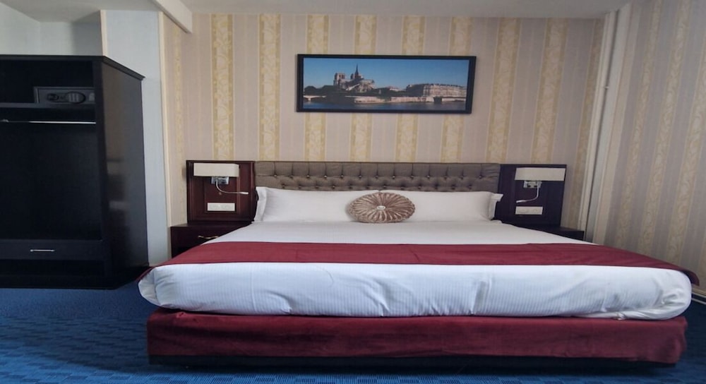 Deluxe Double Room, 1 Double Bed - Photo 14