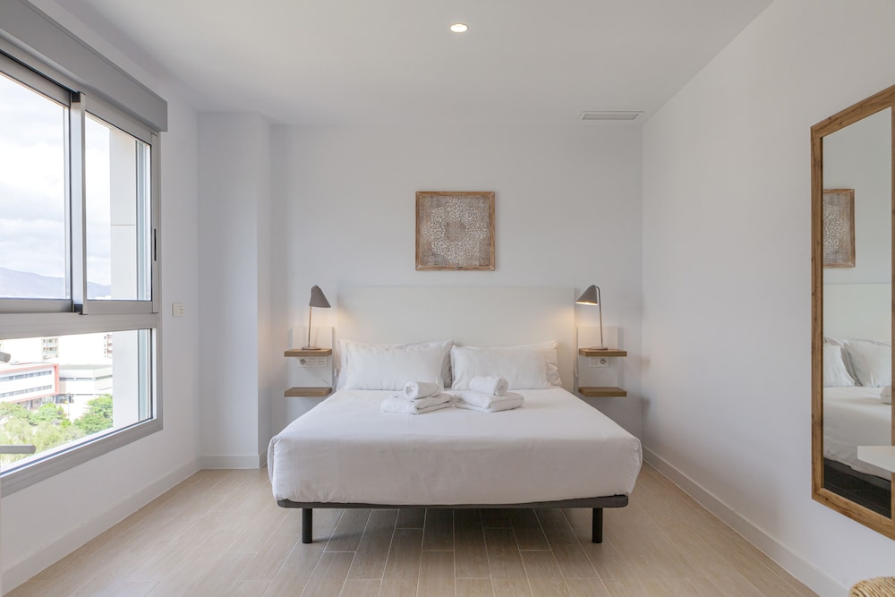 Penthouse, 2 Bedrooms, Terrace, Sea View - Photo 12