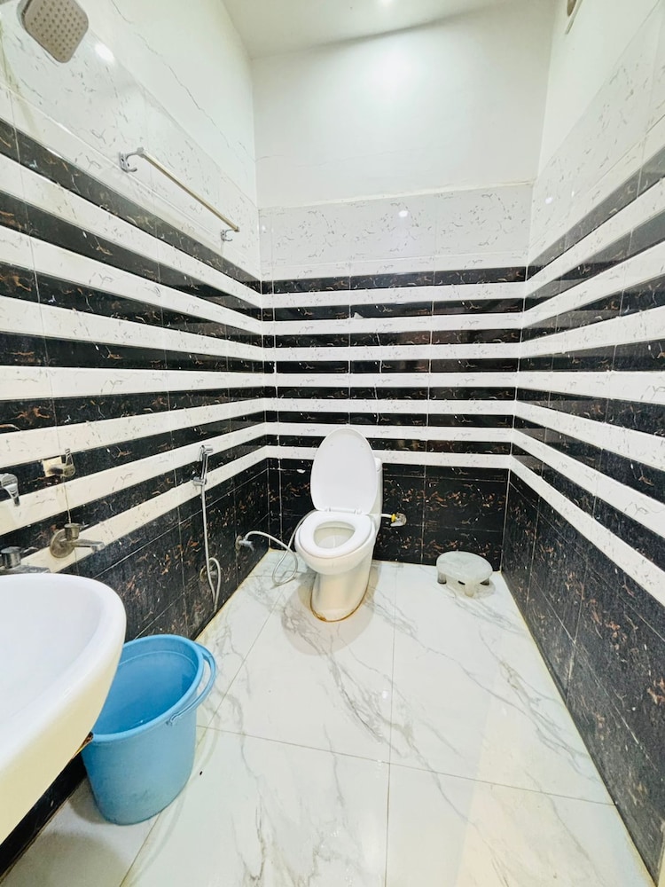 Superior Triple Room photo 3
