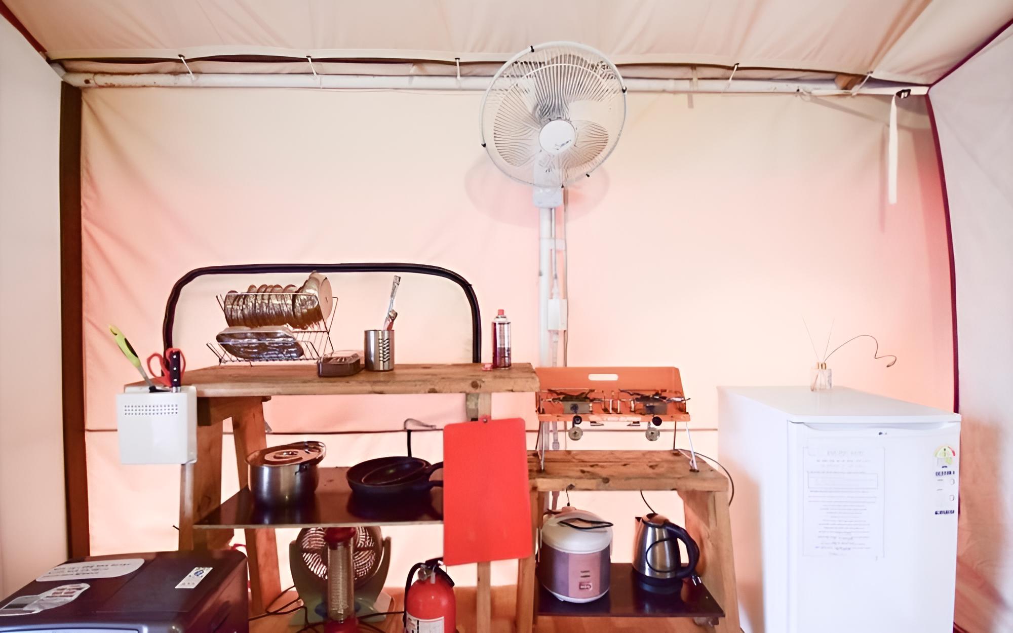 Room (Family-only glamping)