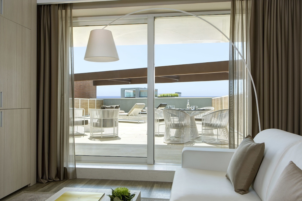Suite (Sundeck) photo 3
