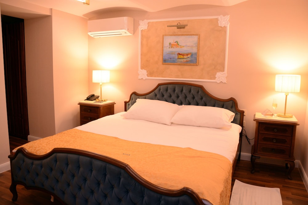 Standard Room photo 1