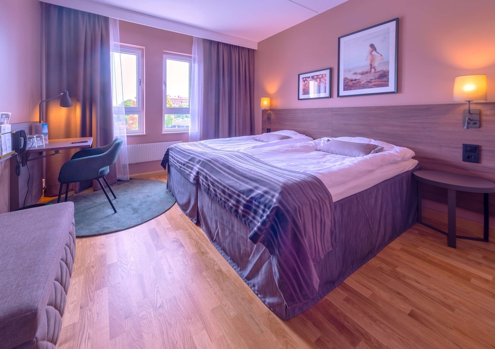Twin Room - Photo 1