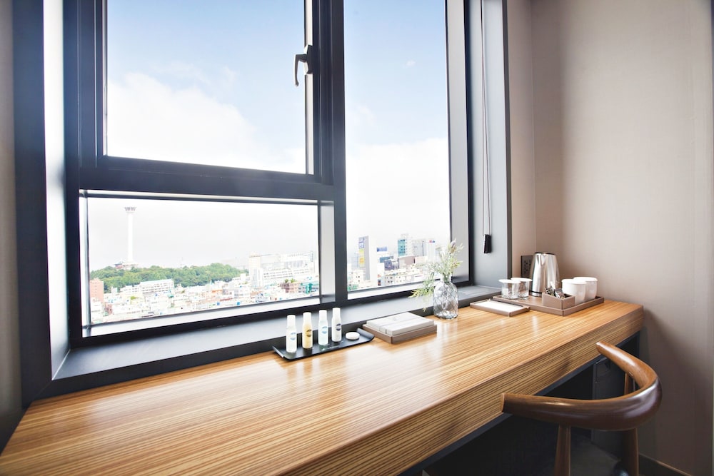 Penthouse Plus photo 3