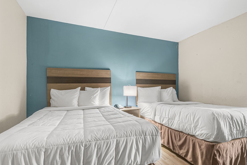 Ocean View Suite Double Beds Non-Smoking photo 2