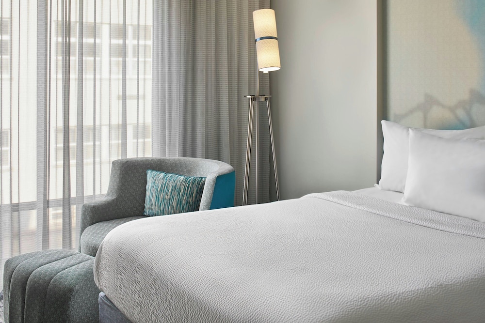 Room, Multiple Beds