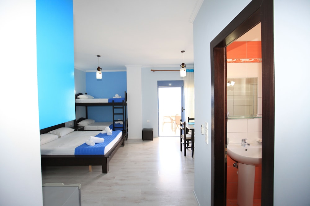 Quadruple Room, Sea View photo 3