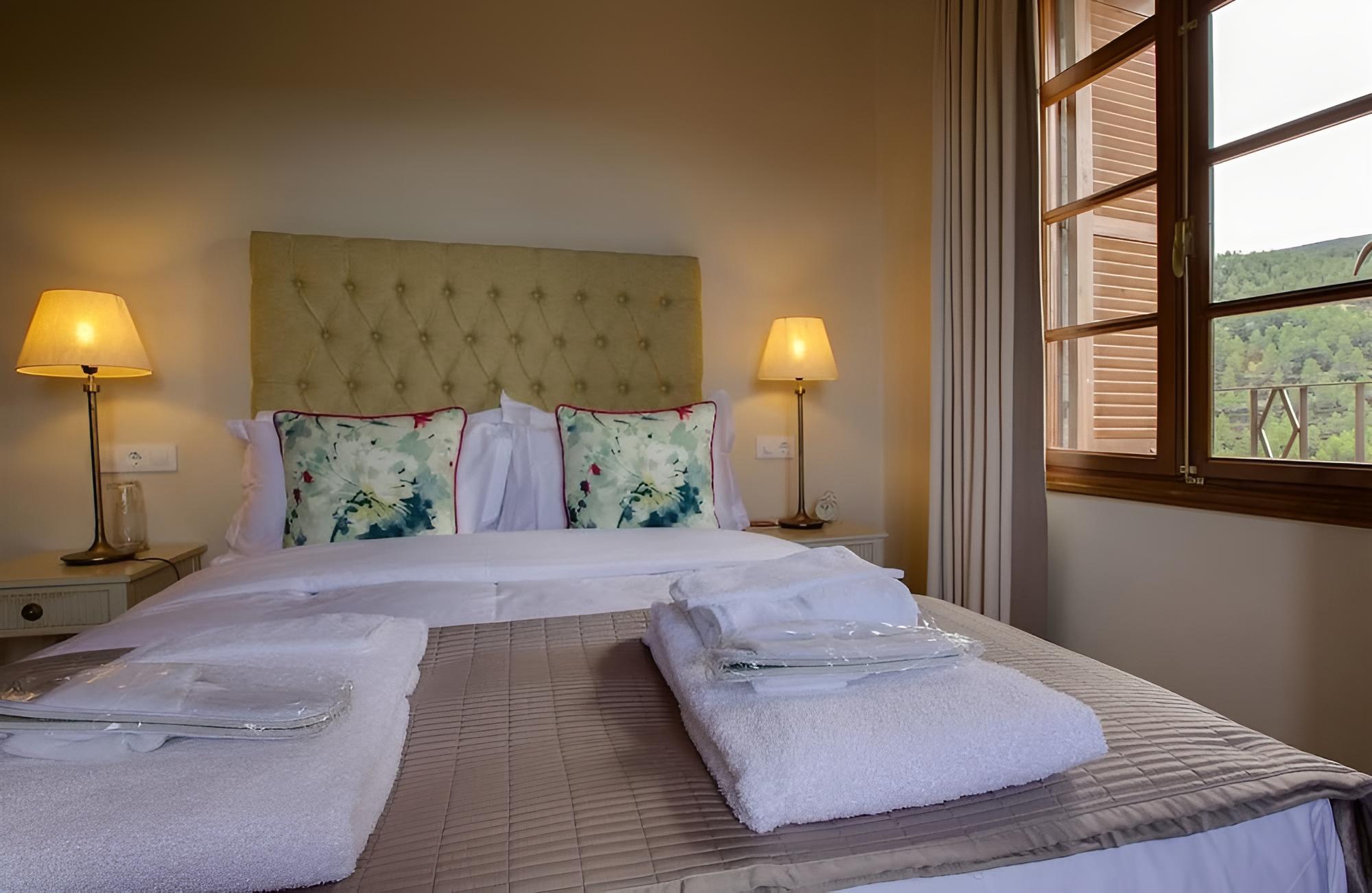 Deluxe Double Room (corner) photo 2