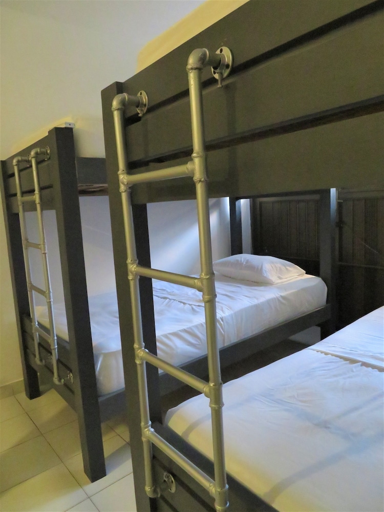 Economy Shared Dormitory, Mixed Dorm (6 beds / 6 camas) photo 2