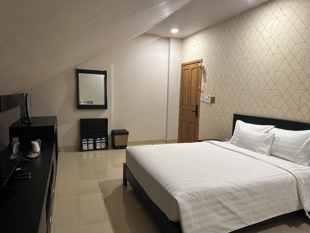 Economy Double Room