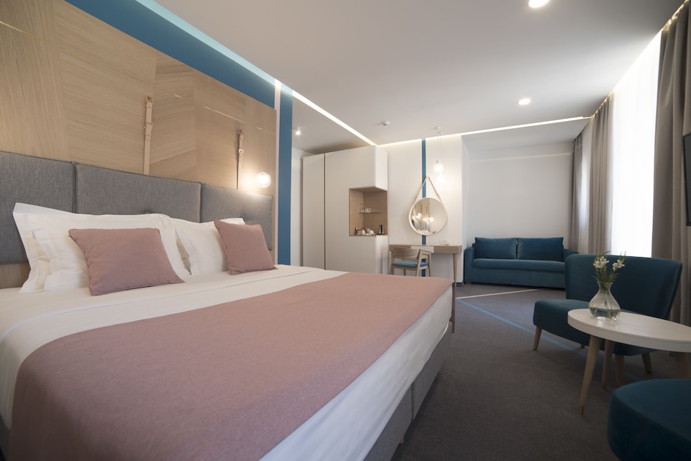 Deluxe Double or Twin Room, 1 Bedroom photo 2