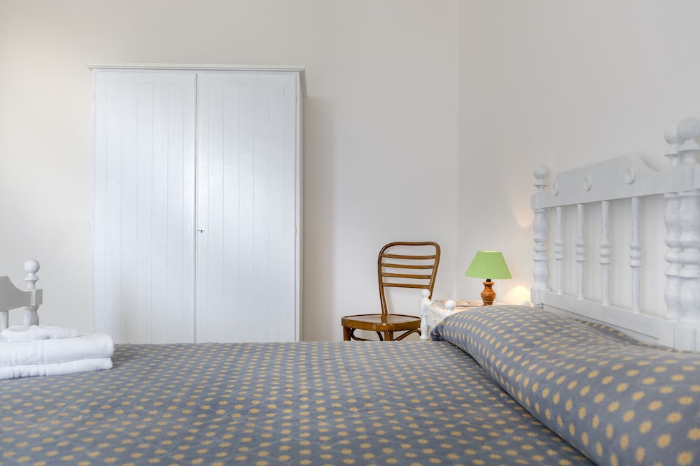 Quarto Duplo Econômico