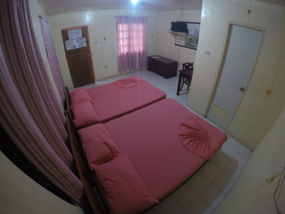 Deluxe Fan Room photo 1
