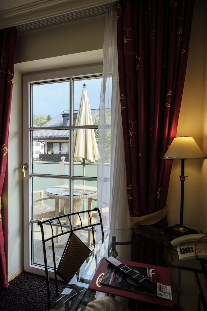 Exclusive Studio Suite, Balcony photo 2