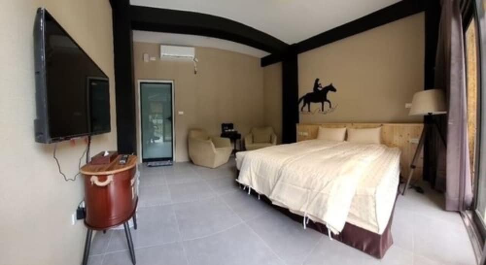 Basic Double Room photo 3