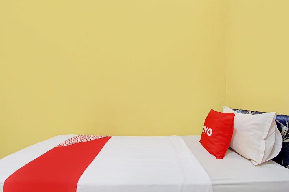 Standard Twin Room - Photo 11