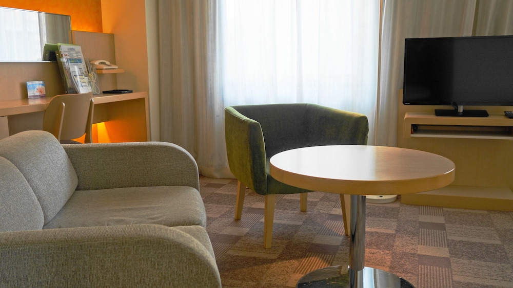 Superior Triple Room (2 Single Beds, 1 Extra Bed), Non Smoking