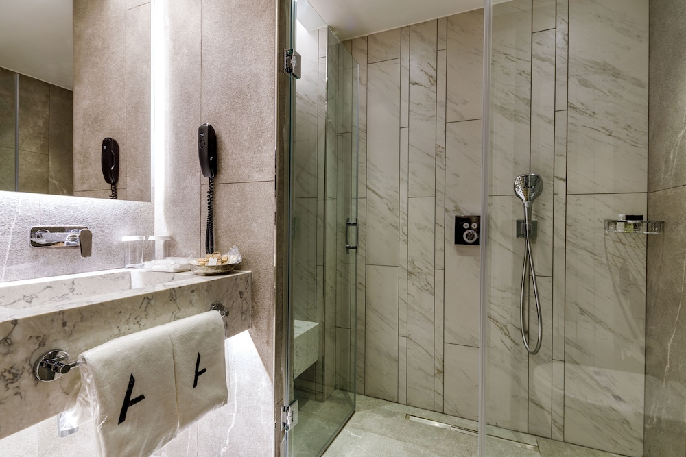 Economy Double or Twin Room , Ground Floor photo 2