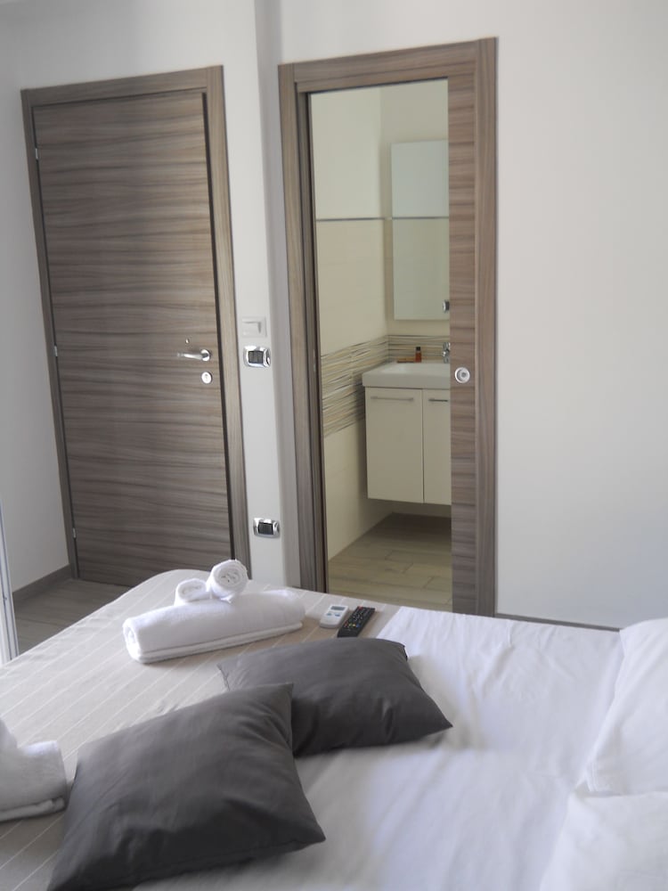 Deluxe Room, Balcony photo 2