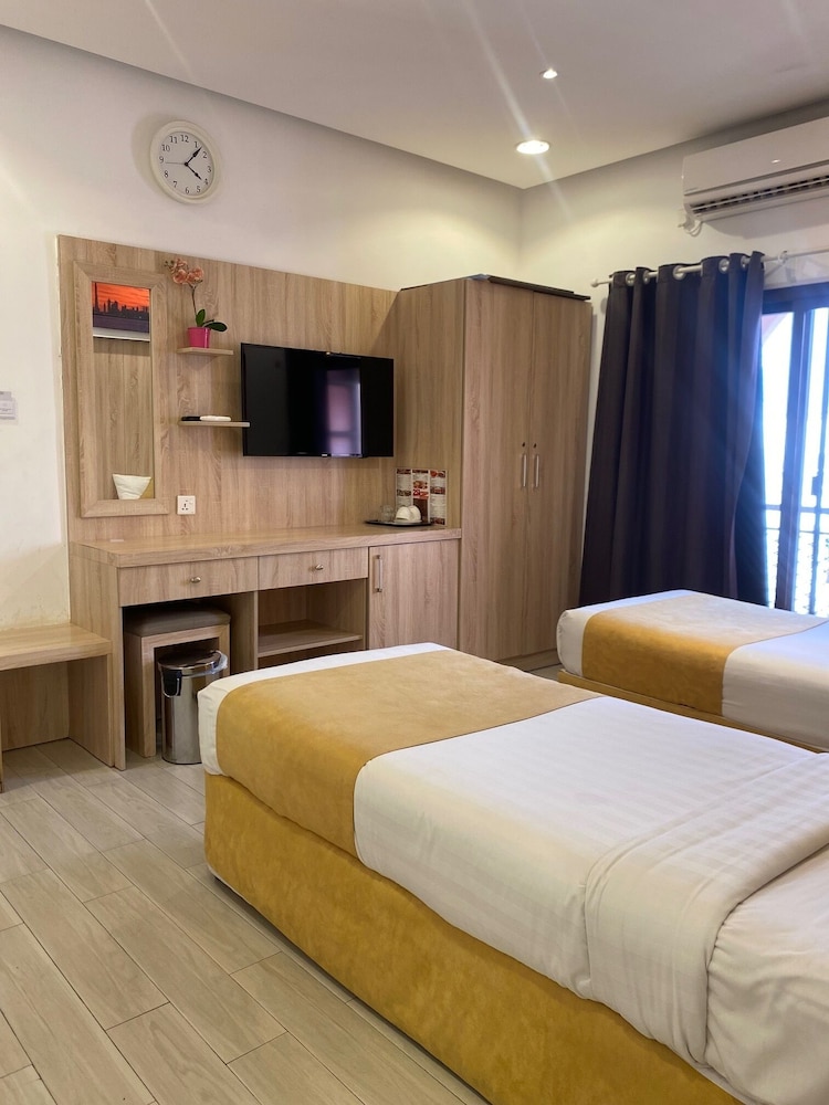Standard Twin Room photo 3