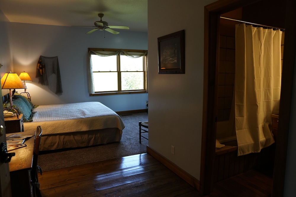 Room, Private Bathroom (Fishing Room) photo 1