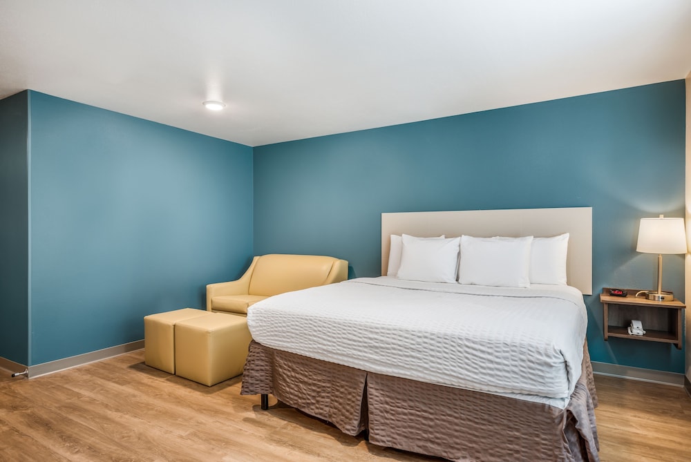 Room, 1 Queen Bed, Accessible, Non Smoking (Roll In Shower) photo 1