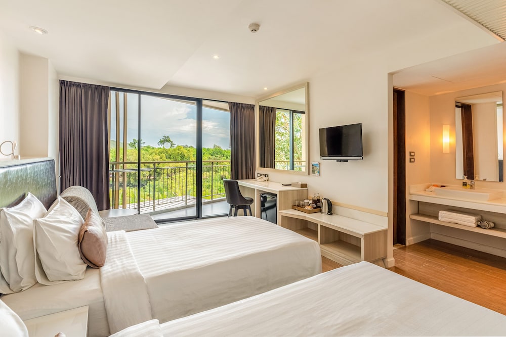 Superior Twin Room photo 2