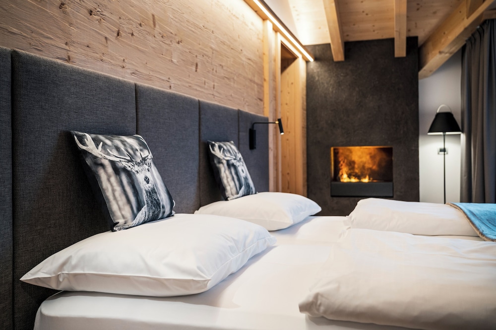 Premium Double or Twin Room, 1 Double Bed, Mountain View photo 1