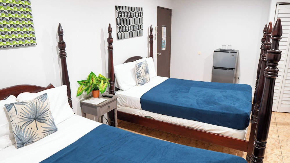 Tortuga Room 8 photo 1