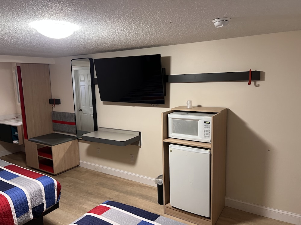 Premium Double Room, 2 Queen Beds, Non Smoking photo 2