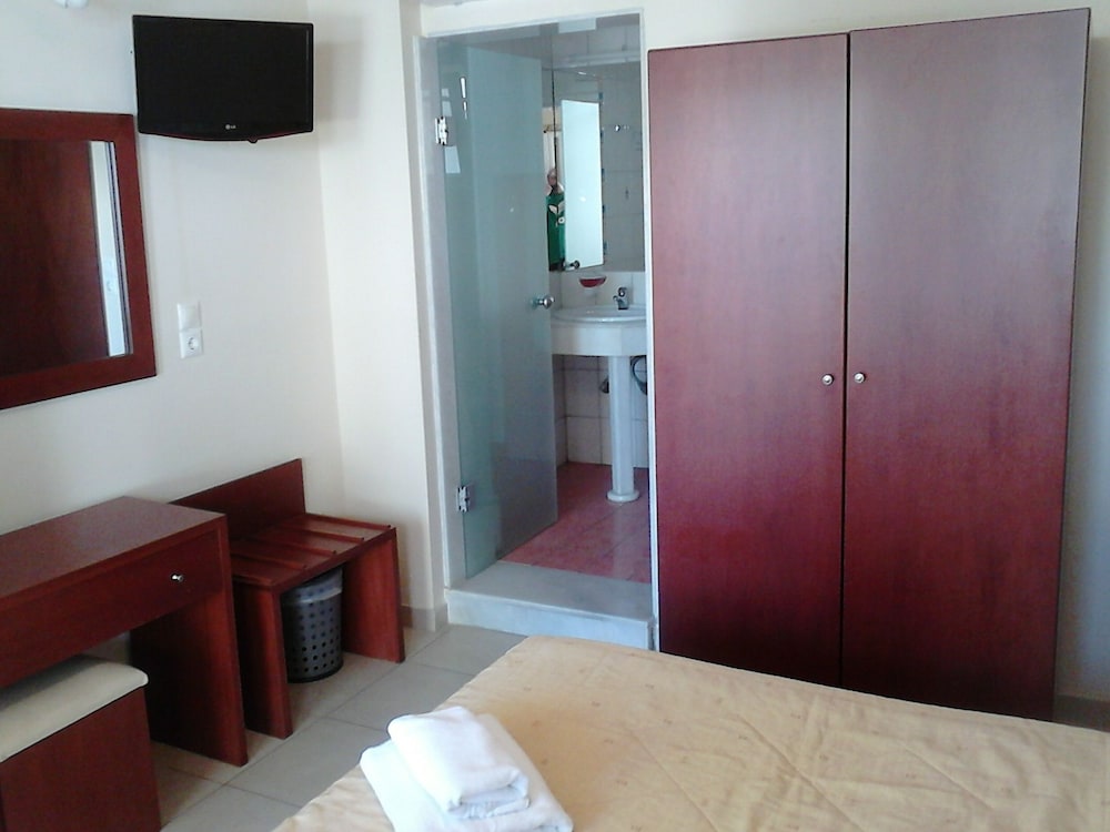 Camera tripla (Ground Floor)